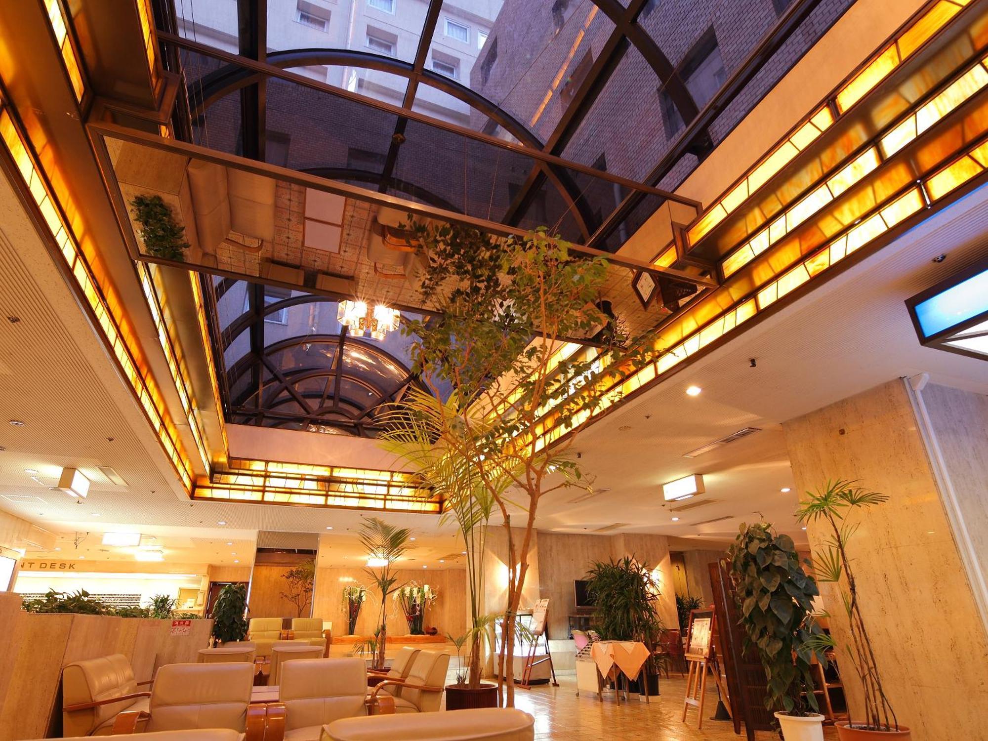 Nagoya Crown Hotel Exterior photo