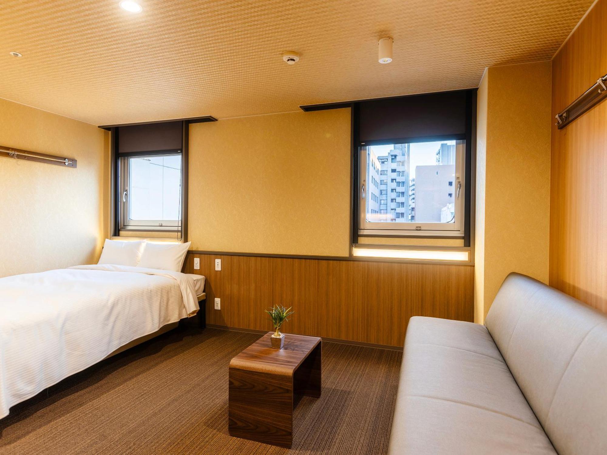 Nagoya Crown Hotel Exterior photo
